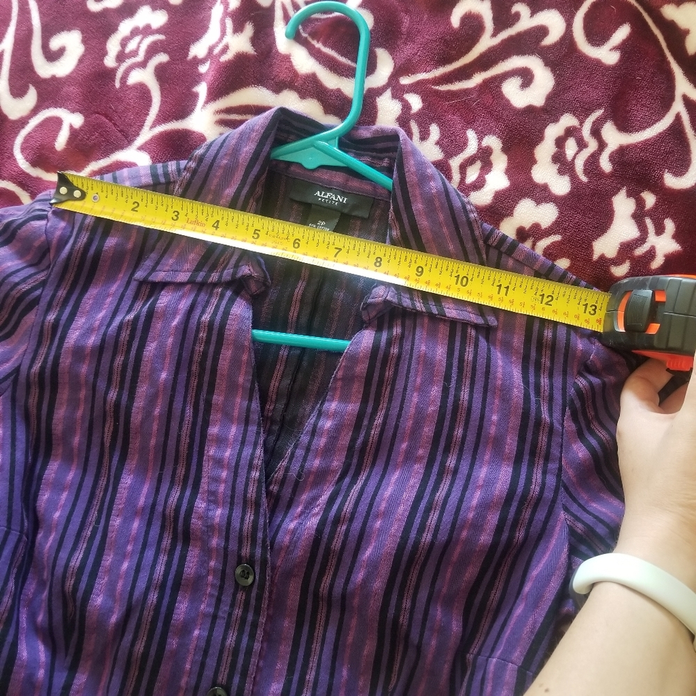 ALFANI Petite Button down - Picture 5 of 7